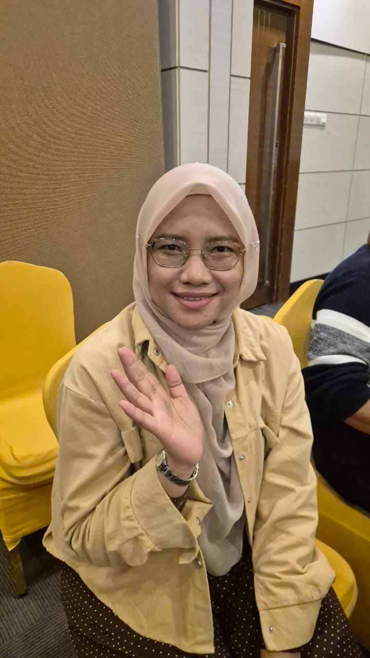 Cikgu Azyyati